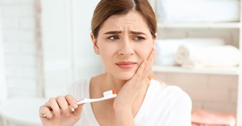 Omega-3 ako súčasť podpornej liečby parodontitídy