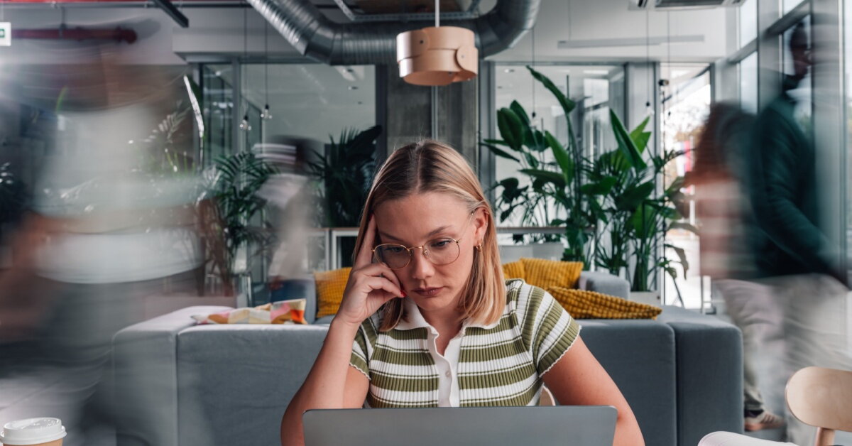 Kedy je zabúdanie ešte normálne a kedy navštíviť lekára?