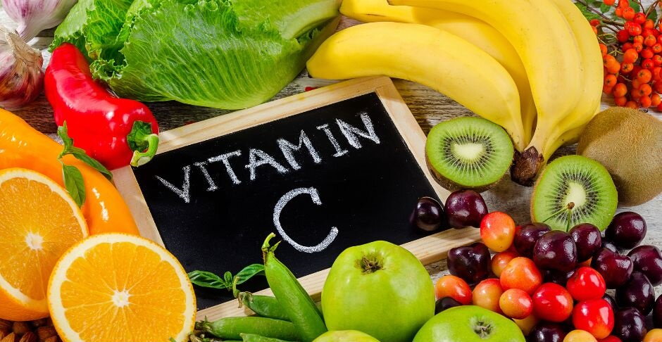 Odpovedáme: Kedy užívať vitamín C a čo môže podporiť jeho účinky
